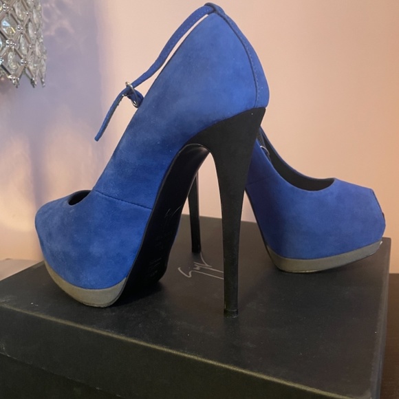 Giuseppe Zanotti heels - Picture 4 of 5